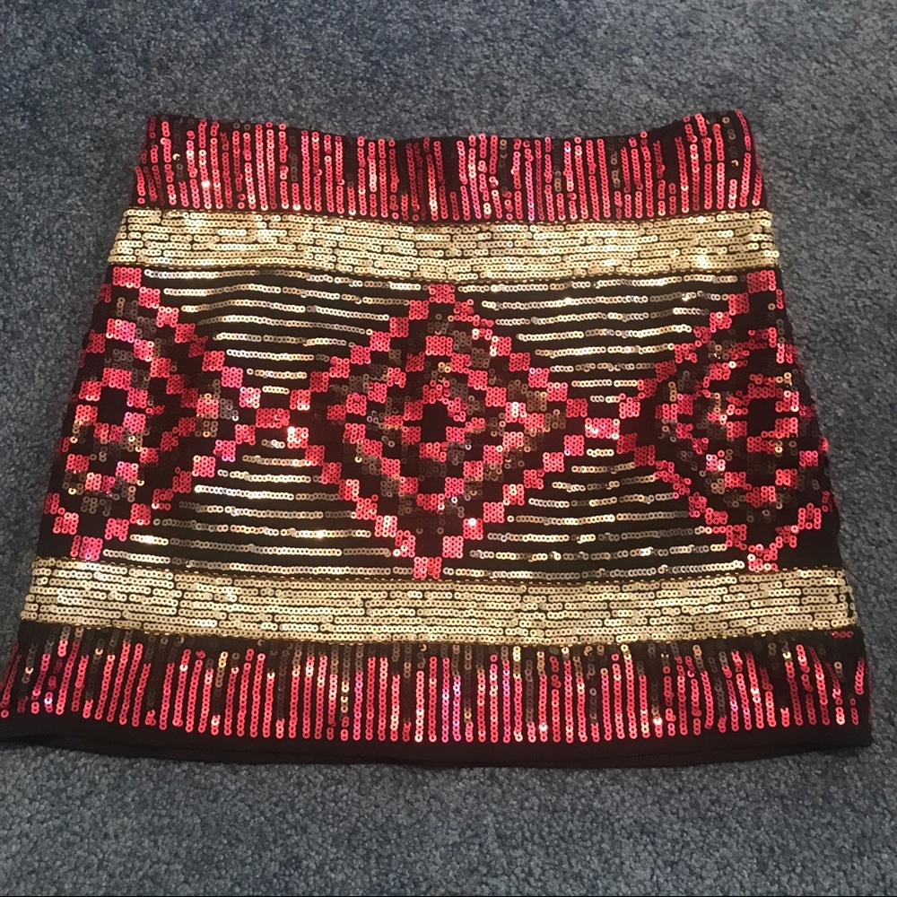 Forever 21 sequin skirt